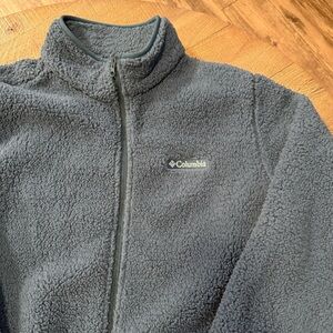 Columbia Full-Zip Fleece - Size Large